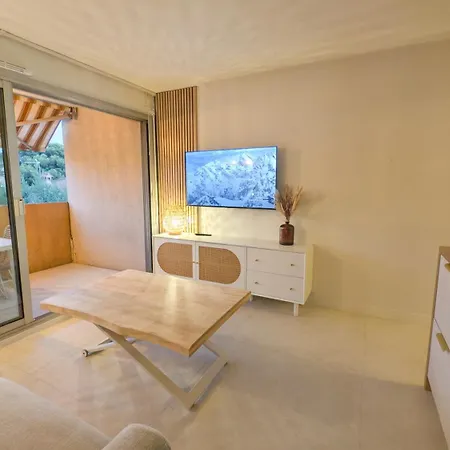 Appartamento Cocon Santa Lucia - Raphael *