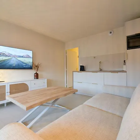 Cosy, 2 Pieces, Clim, Parking Privee, Equipe, Face Au Port De Santa Lucia Apartment Saint-Raphael (Var)