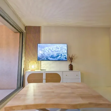 Cosy, 2 Pieces, Clim, Parking Privee, Equipe, Face Au Port De Santa Lucia Apartment Saint-Raphael (Var)